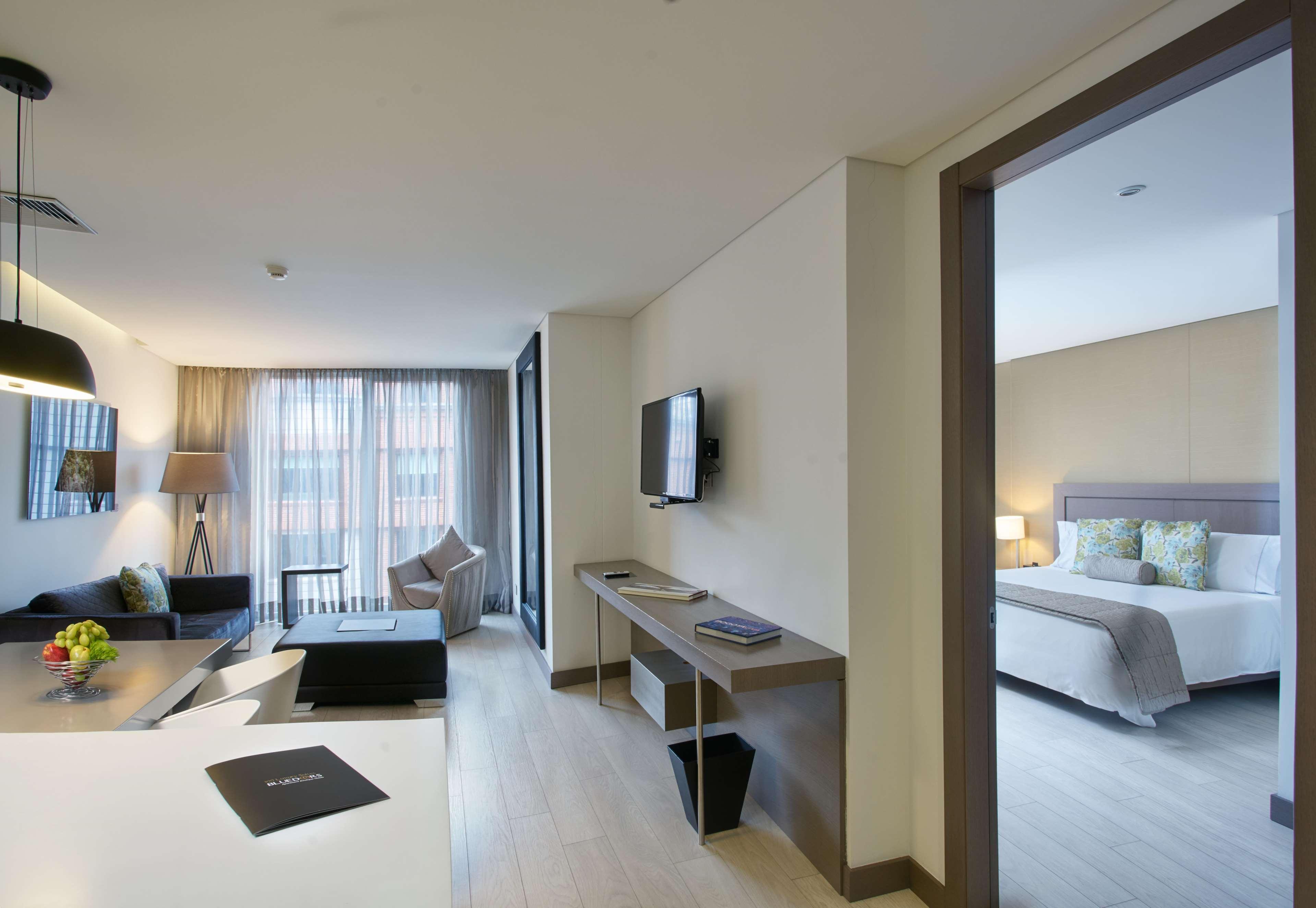 Hotel 100 Luxury Suites By Preferred โบโกตา ภายนอก รูปภาพ Suite