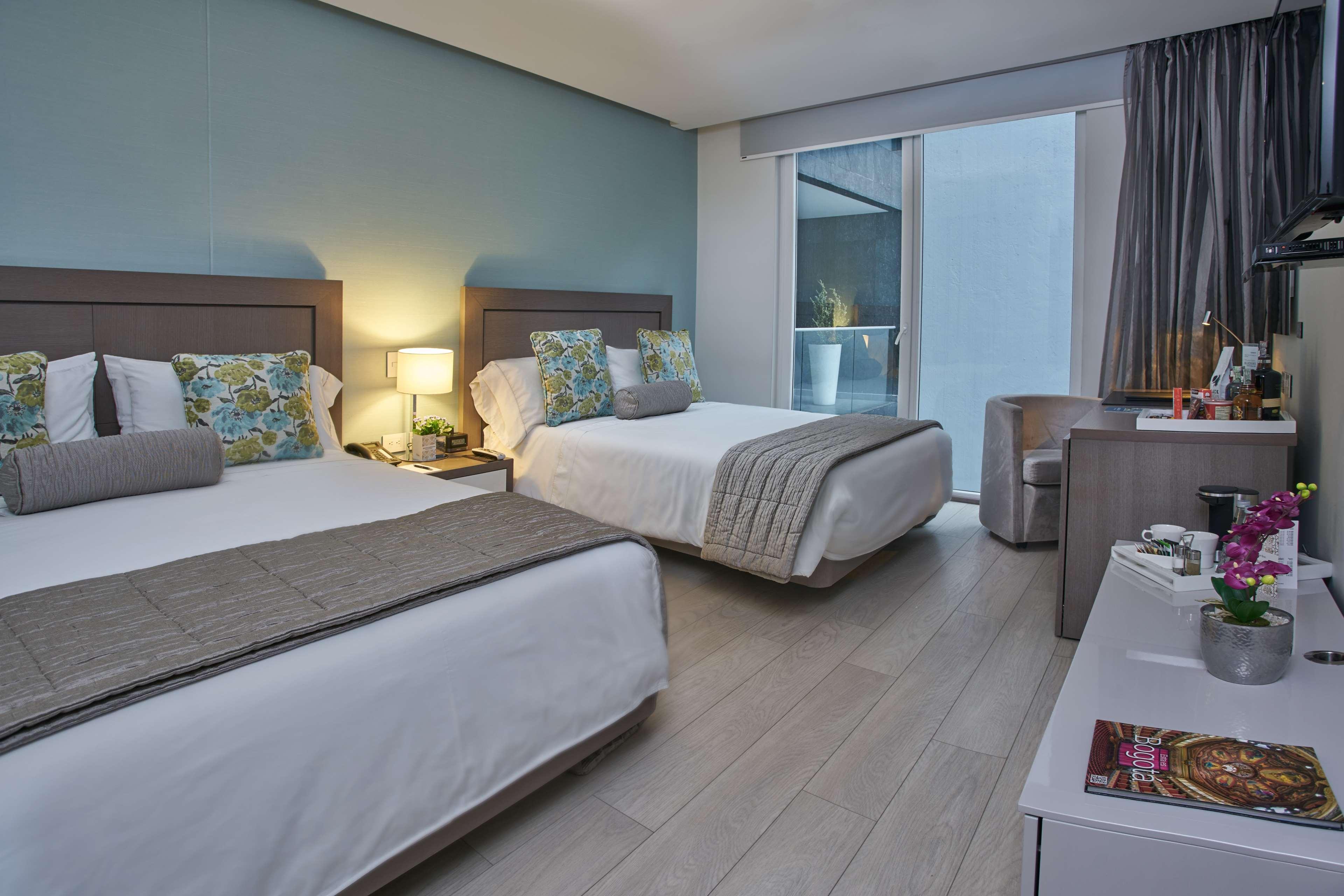 Hotel 100 Luxury Suites By Preferred โบโกตา ภายนอก รูปภาพ Deluxe Room