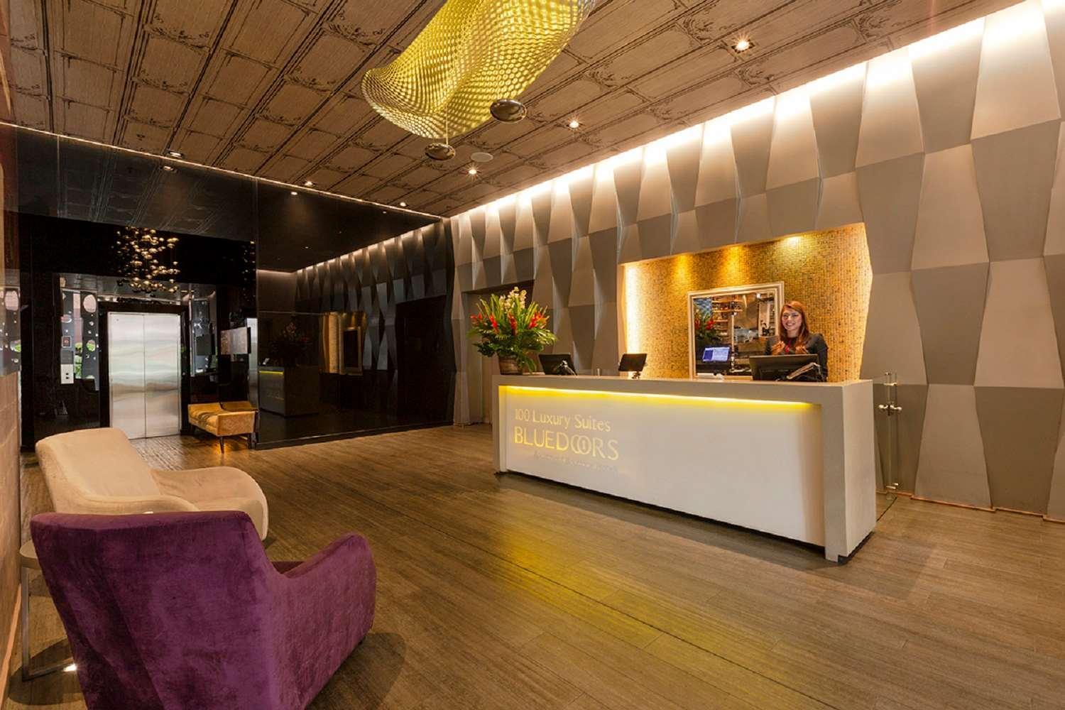Hotel 100 Luxury Suites By Preferred โบโกตา ภายนอก รูปภาพ The lobby of the hotel