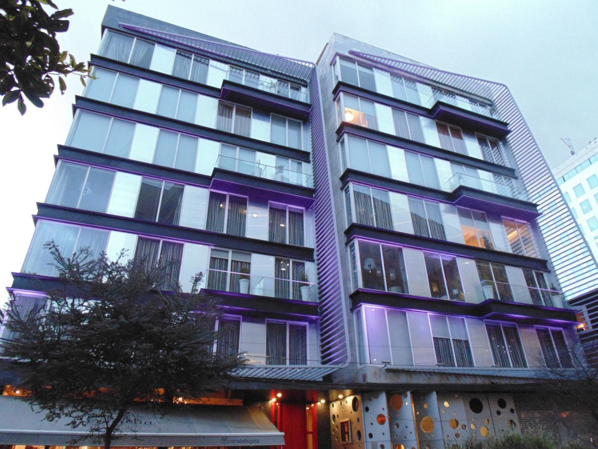 Hotel 100 Luxury Suites By Preferred โบโกตา ภายนอก รูปภาพ The Standard East Village